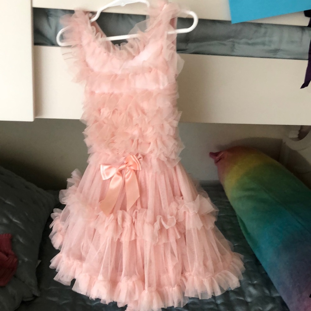 Girls pink tulle dress